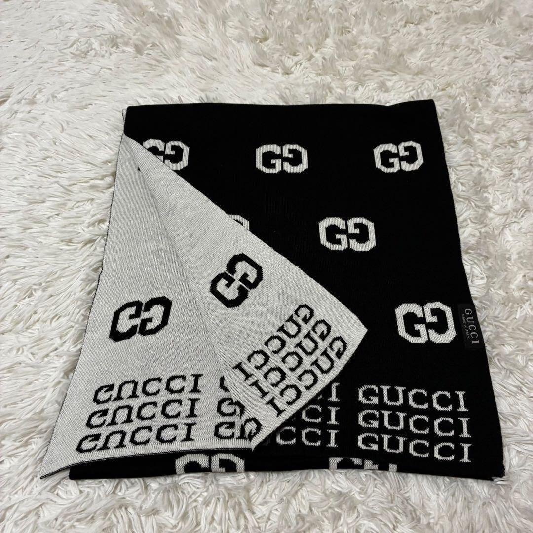 GUCCI【ラグジュアリーの最高峰!!!】グッチ マフラー ストール 総柄ロゴ インターロッキング バイカラー リバーシブル 黒 ブラック グレー