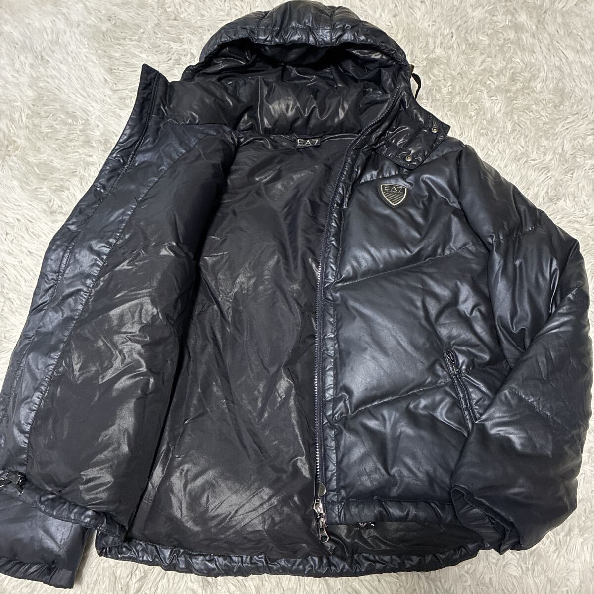 EMPORIO ARMARNI【輝くロゴプレート!!!フード着脱!!!】エンポリオアルマーニ ダウンジャケット ドローコード Wジップ 黒 ブラック XL相当