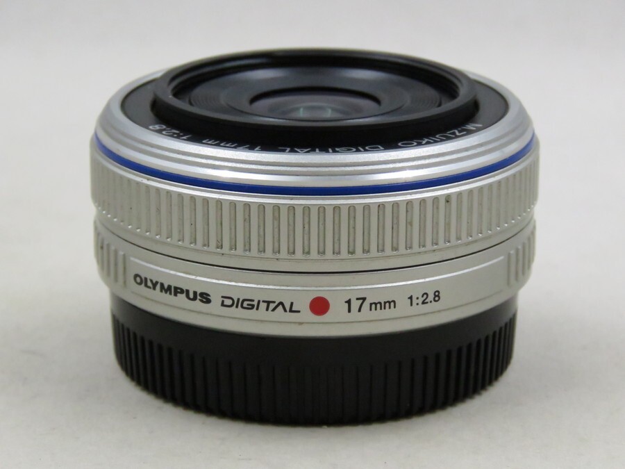 [23571Y2]★ほぼ新品級★OLYMPUS M.ZUIKO DIGITAL 17mm F2.8