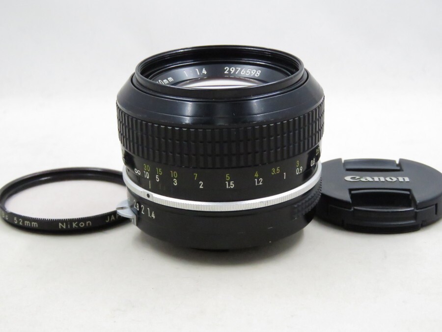 [23648Y2]★実用品★NIKON NEW NIKKOR 50mm F1.4 フィルター付き