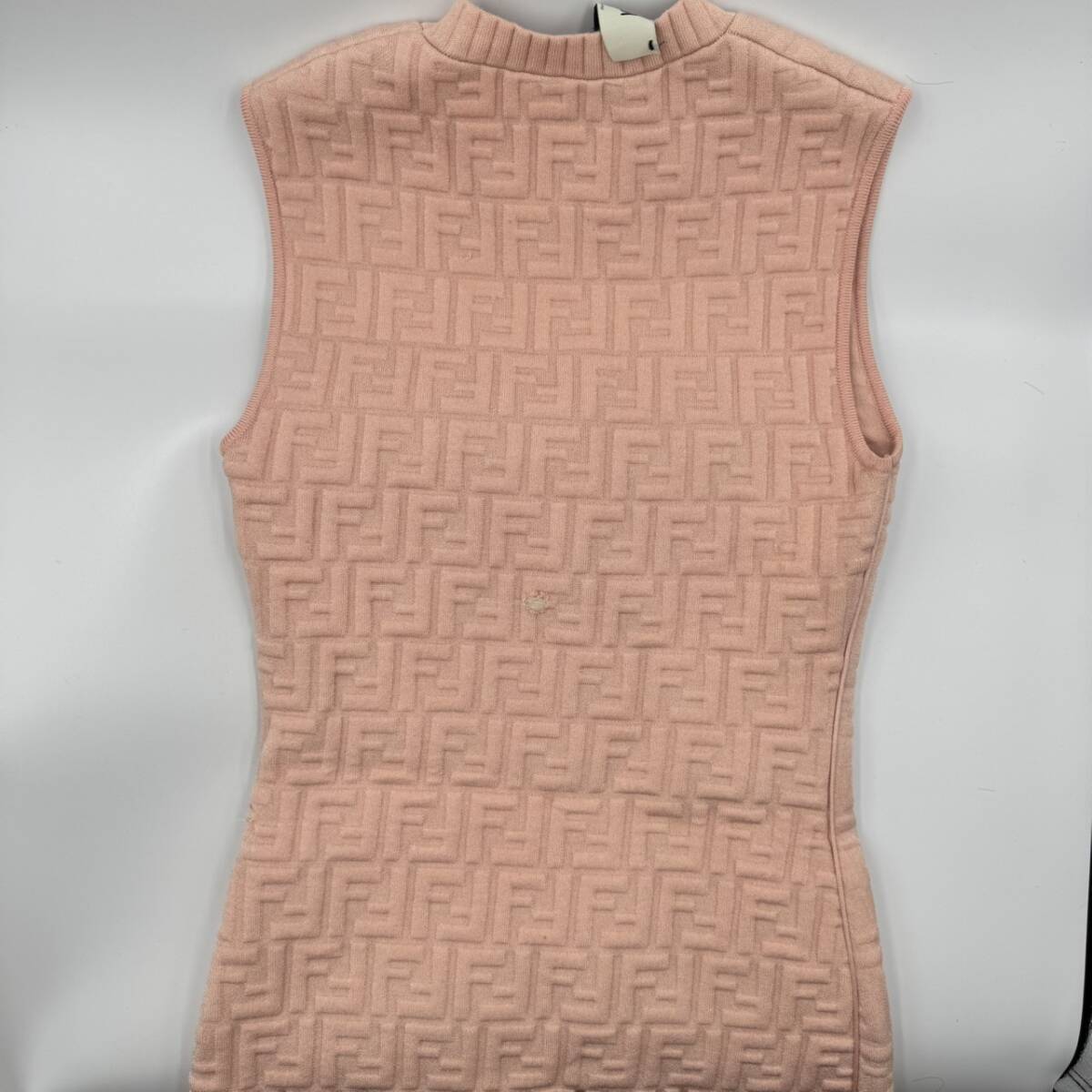 FENDI フェンディ 2021年モデル ズッカエンボス ニットドレス ノースリーブワンピース FZDA13 AJTE　H0001