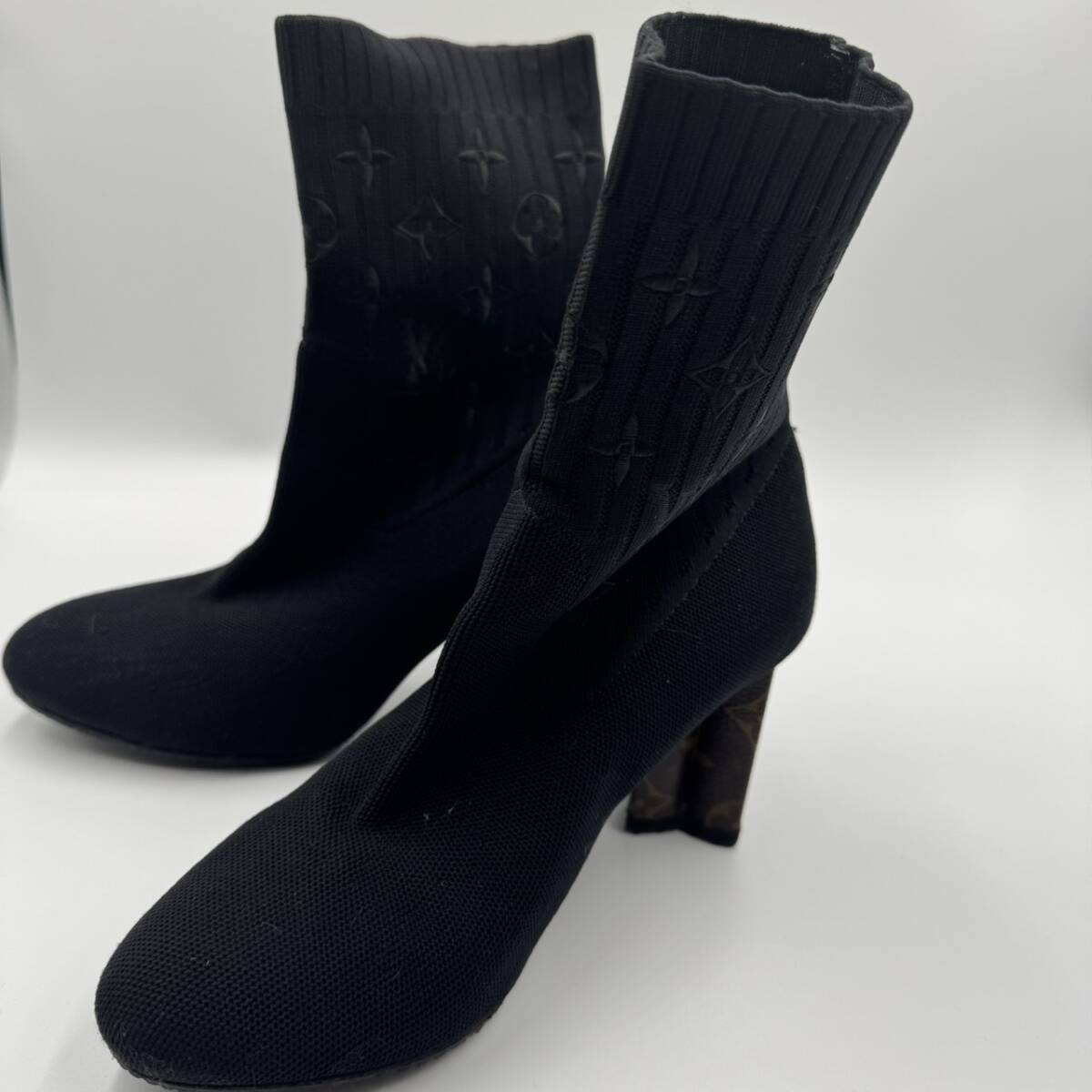 LOUIS VUITTON シルエットライン モノグラム ブーツ ショートブーツ 靴 シューズ ファブリック ブラック H0008