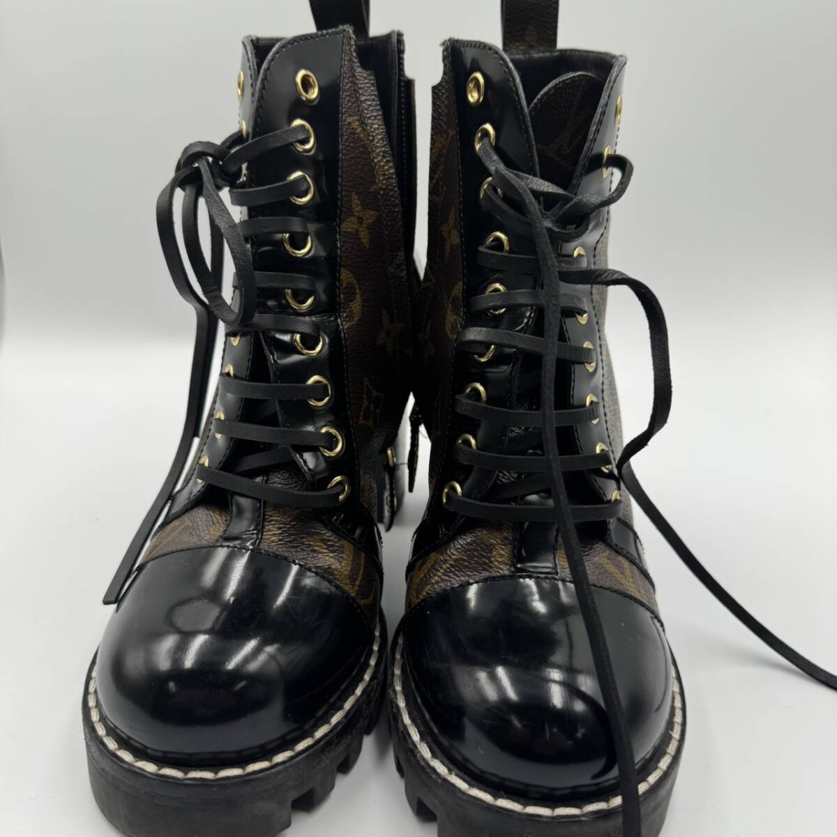 ルイヴィトン LOUIS VUITTON スタートレイルライン モノグラム ブーツ ショートブーツ アンクルブーツ 靴　H0009