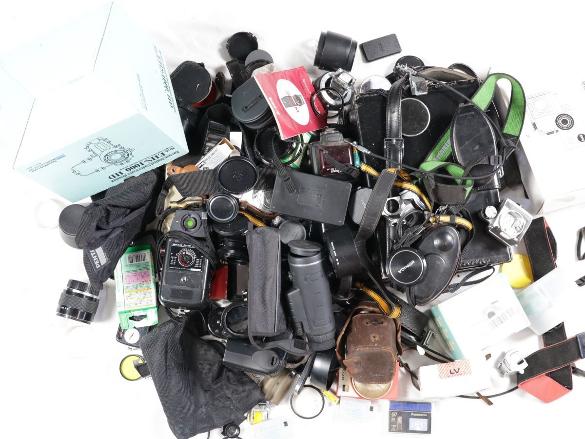 1549 Canon Nikon PENTAX MINOLTA OLYMPUS 他 キャップ フード ストロボ 等 カメラアクセサリー まとめ まとめて 大量セット 送料1500円