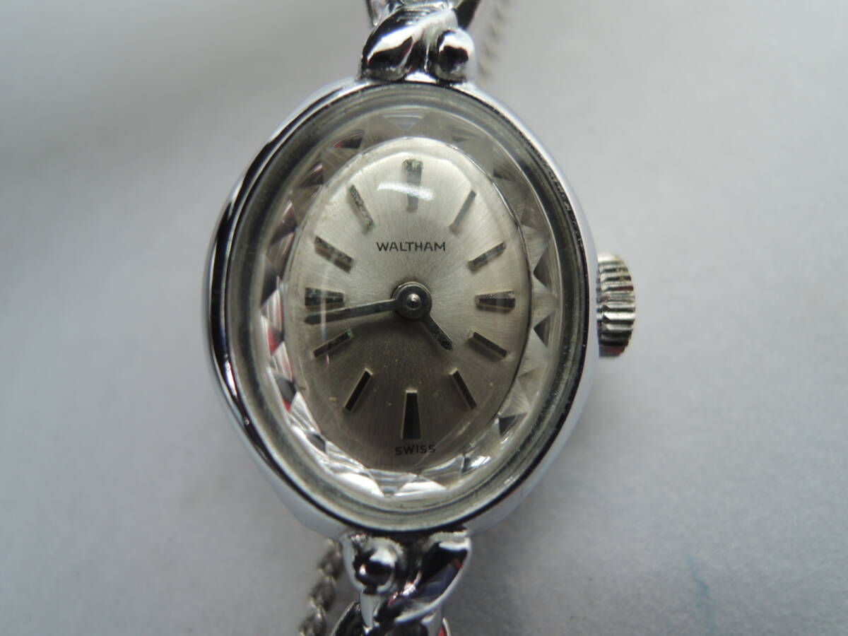 △ウォルサム WALTHAM レディース腕時計 シルバーカラー SWISS ファッション小物/管理1983A12-LM0126