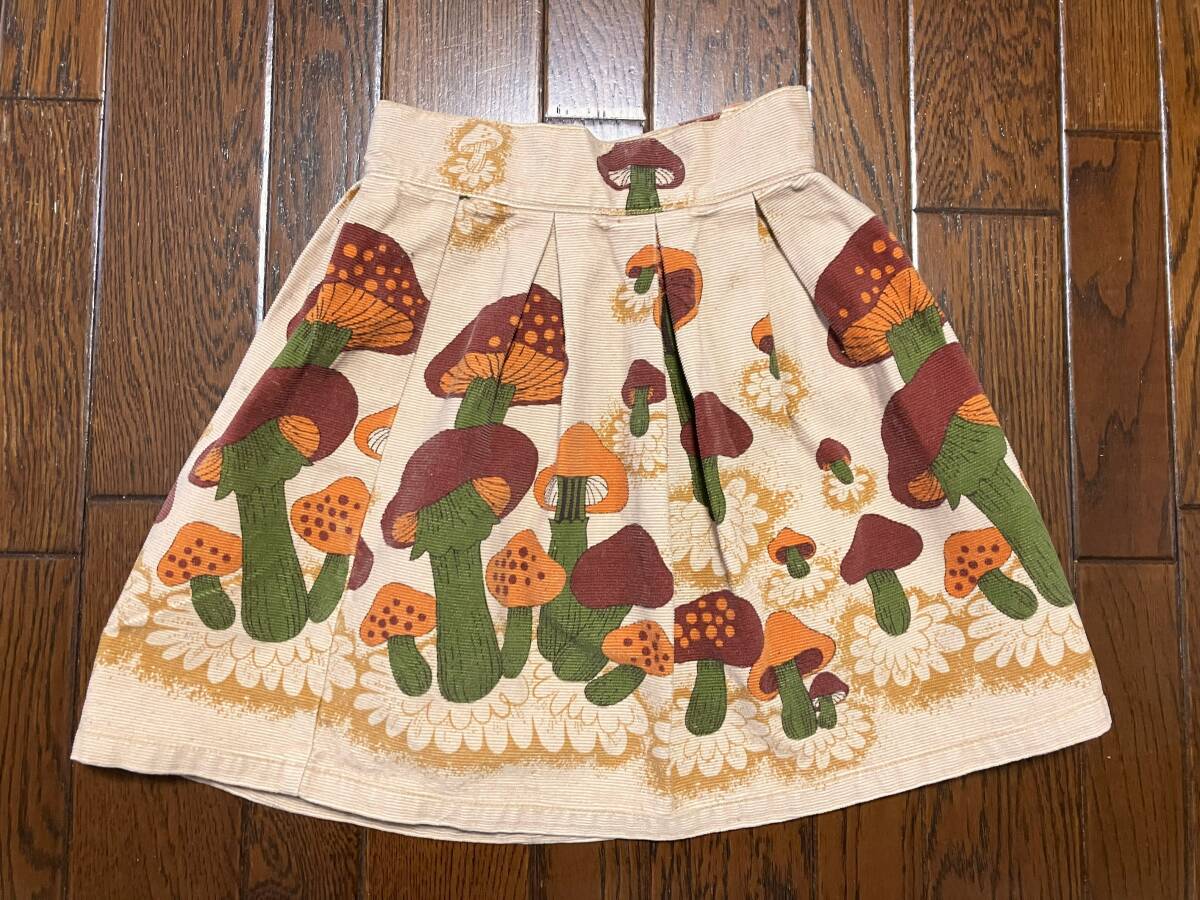 ムチャチャ ｍｕｃｈａｃｈａ キノコ コーデュロイ スカート S きのこ 総柄 ヒッピー 子供服 キッズ 日本製
