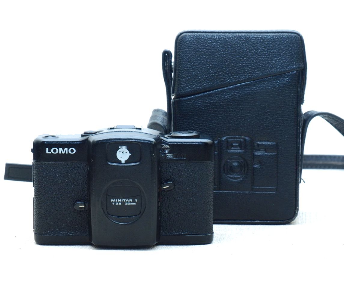 LOMO LC-A 専用ハードケース付　完動品