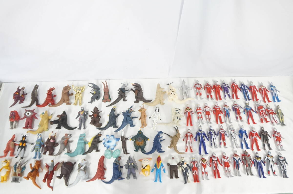 ゼットン カネゴン ウルトラ怪獣 ウルトラマンネクサス ジュネッス ウルトラセブン 等 ソフビ フィギュア 85点 大量セット 5903311411