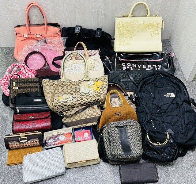 UWA(14329-14714)COACH　ノースフェイス　ジャンポールゴルチエ　カルバンクライン他　ノーブランド　バッグ大量おまとめ