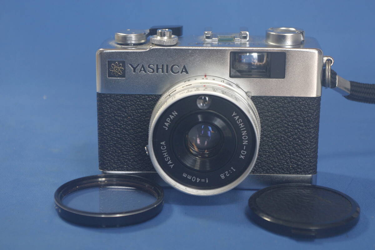 ★☆YASHICA ELECTORO 35-MC 40㎜F2.8　金属製フルサイズカメラ　モルト張替　動作確認　電池付属☆★