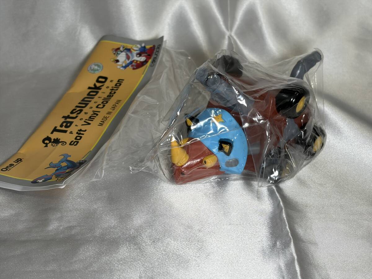 One up. オタスケサイ ソフビ フィギュア タイムパトロール隊 オタスケマン オタスケサンデー号 助っ人メカ タツノコプロ ワンフェス WF