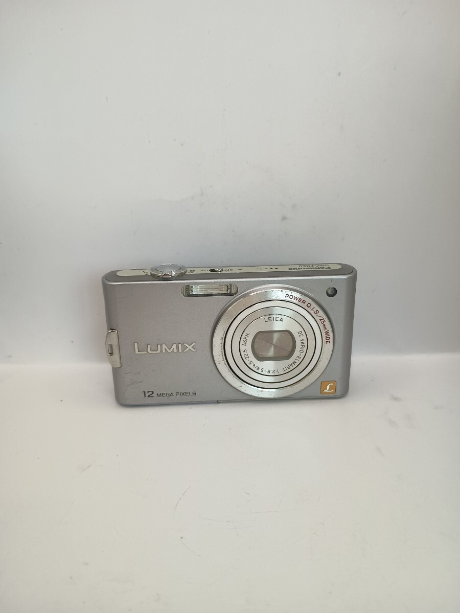 4863【動作確認済み】1円スタート Panasonic LUMIX コンパクトデジタルカメラ シルバー DMC-FX60 パナソニック ルミックス デジカメ