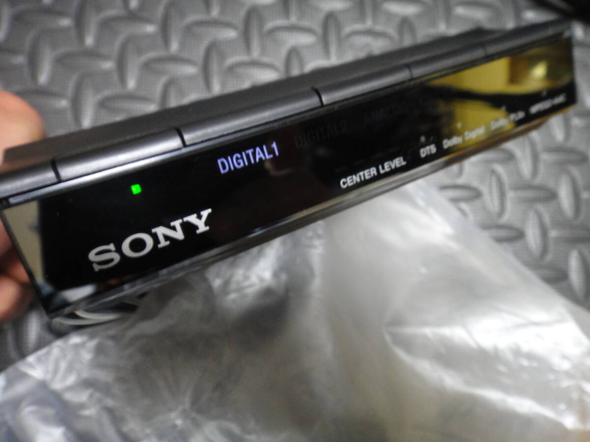送料無料★中古　SONY MDR-DS7100 7.1chデジタルサラウンドヘッドホンシステム 本体プロセッサのみ