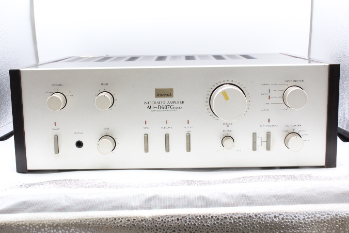 SANSUI サンスイ AU-D607G プリメインアンプ 本体のみ オーディオ機器