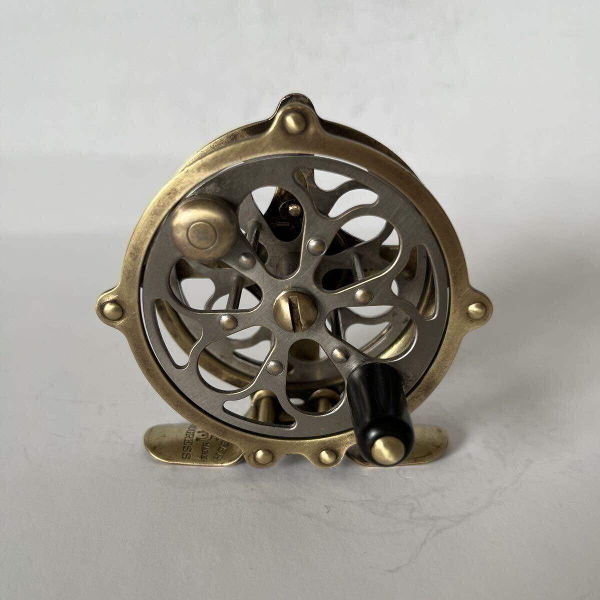 ビンテージ Pflueger Progress 60 Fly Reel U.S.A. 