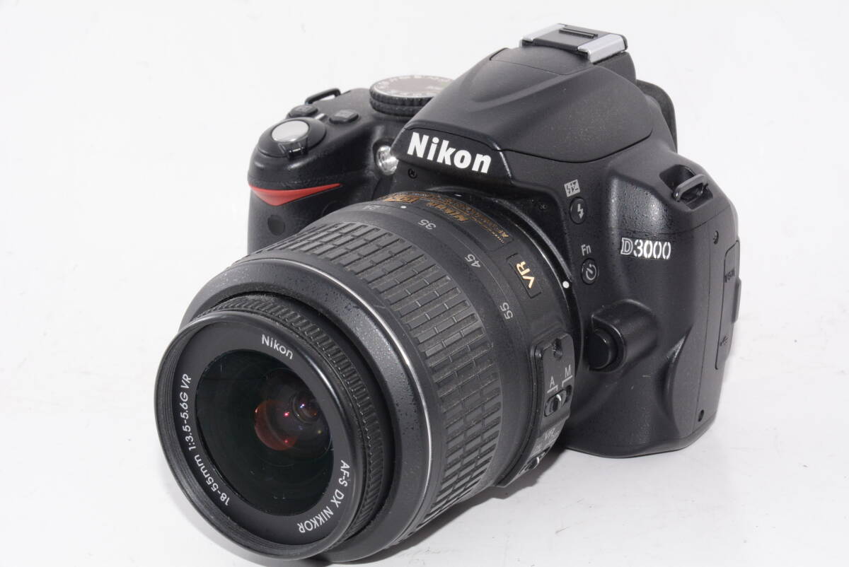 【外観特上級】Nikon D3000 AF-S DX 18-55mm VR レンズキット　#u12576