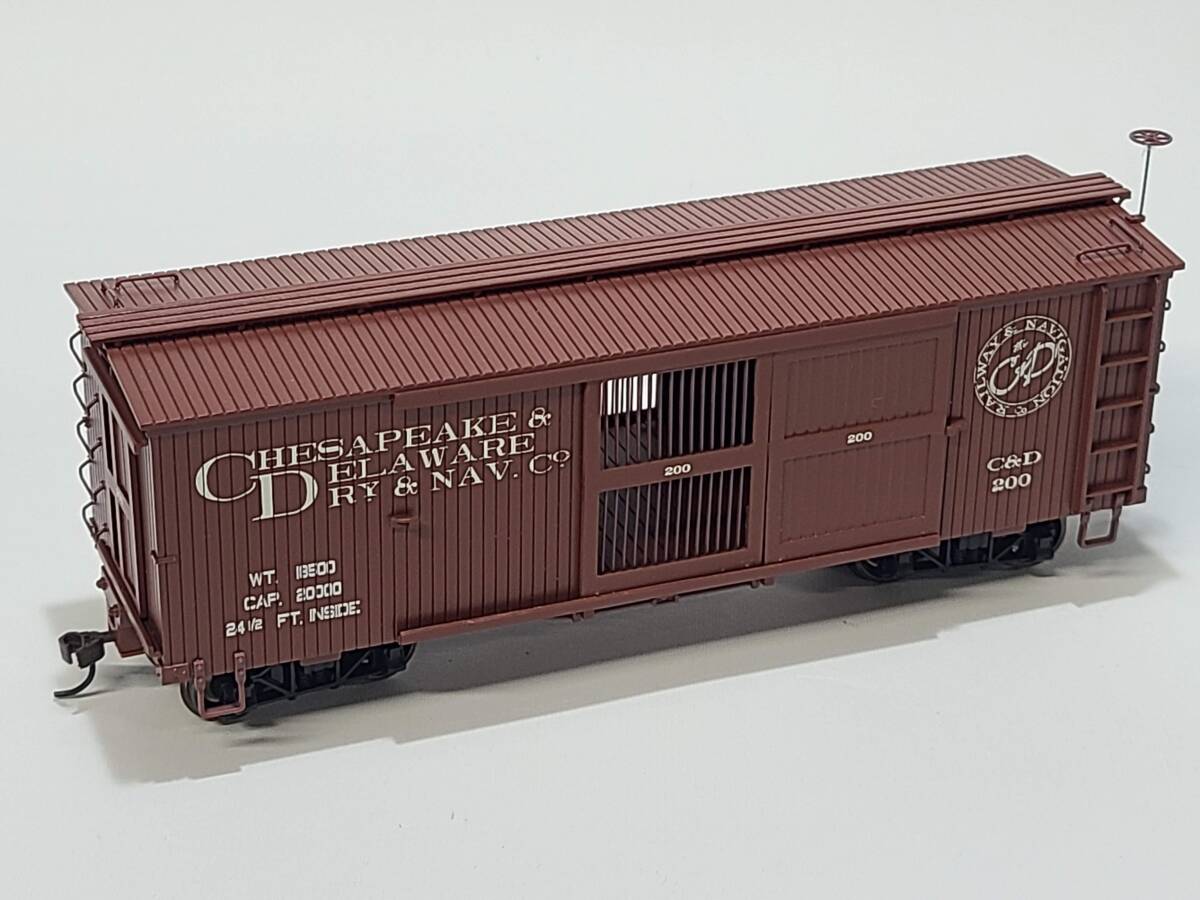 On30ゲージ Bachmann Spectrum 有蓋貨車 C&D200　バックマン スペクトラム