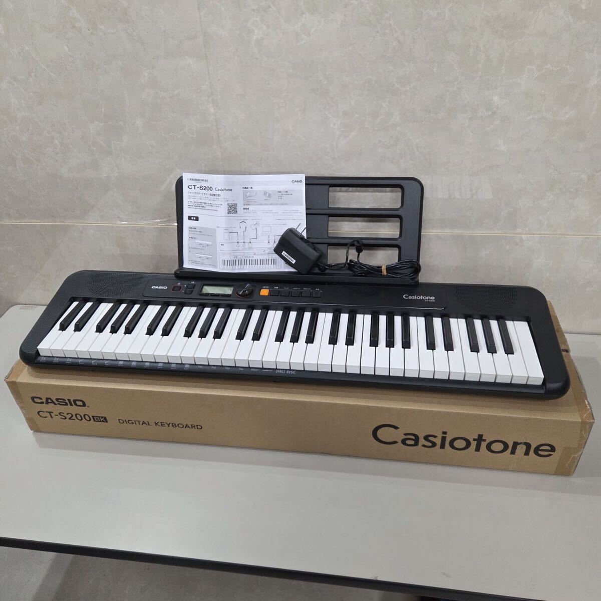 CASIO カシオ Casiotone カシオトーン 電子キーボード CT-S200 61鍵盤 鍵盤楽器 キーボード 電子ピアノ 音出し確認済み【FD2004】@160