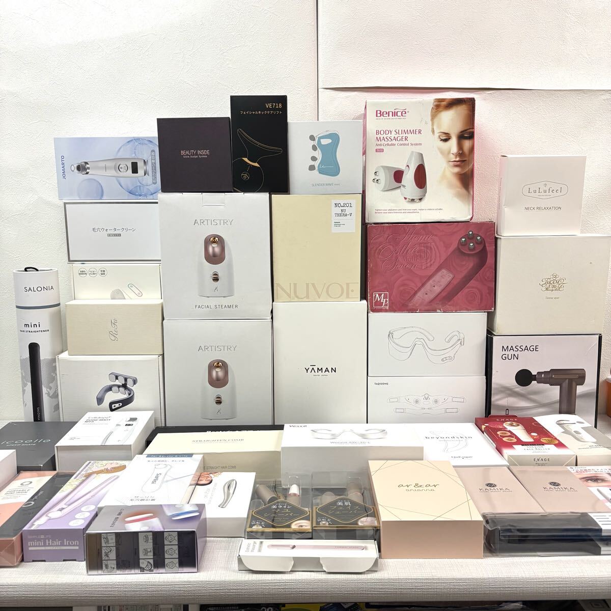 0415G6 未使用あり まとめ★美容小家電 美容家電 約45点セット 美顔器 かっさ アイロン ローラー YA-MAN ヤーマン ReFa リファ icoelle 他