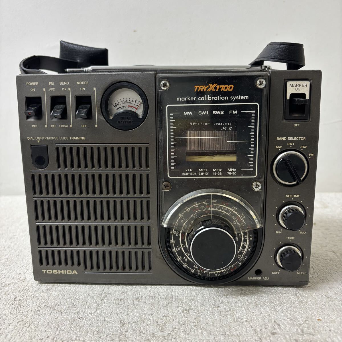 0417R6 TOSHIBA 東芝 ラジオ TRYX1700 RP-1700F MW FM SW 昭和レトロ アンティーク