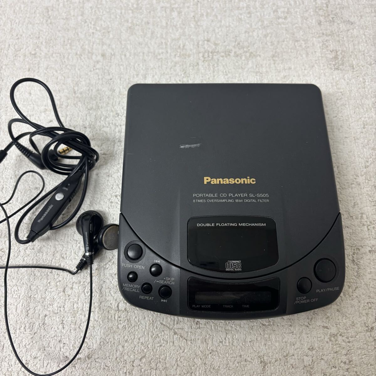 0419D6 Panasonic パナソニック ポータブルCDプレーヤー SL-S505 ブラック オーディオ CDプレイヤー