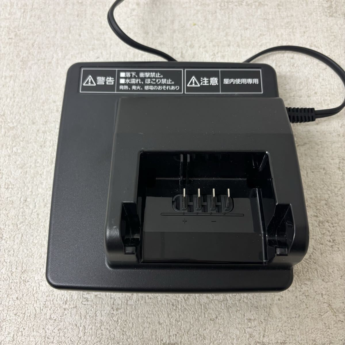 0419J6 Panasonic パナソニック 電動自転車用バッテリー充電器 NKJ074Z2 自転車 バッテリー 充電器