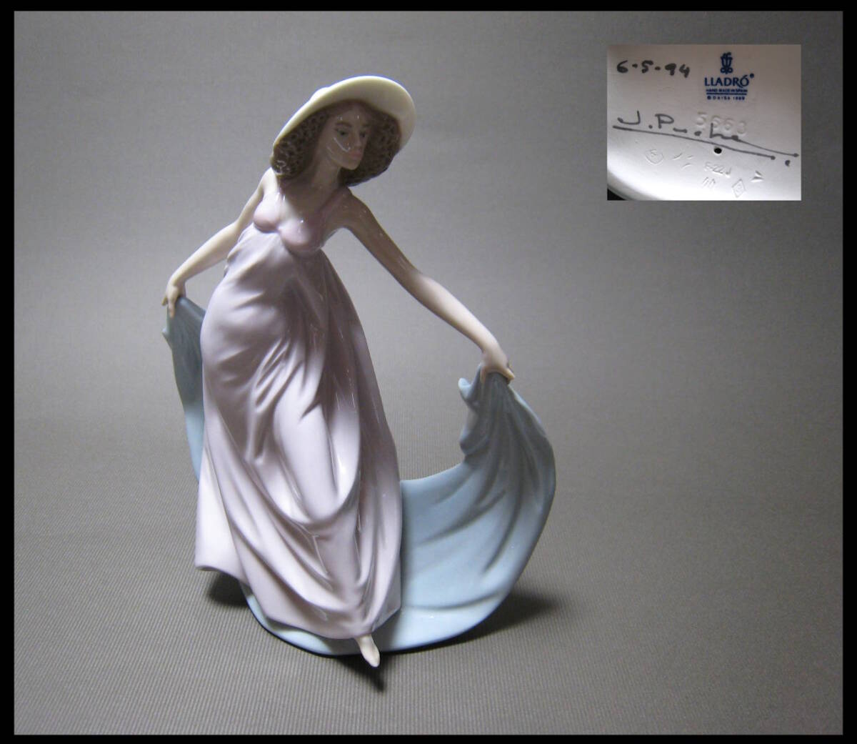 LLADRO ダンシングレディ　陶器　人形　フィギュリン　22.7ｃｍ×21ｃｍ　訳有　リアドロ　スペイン　置物　委託品