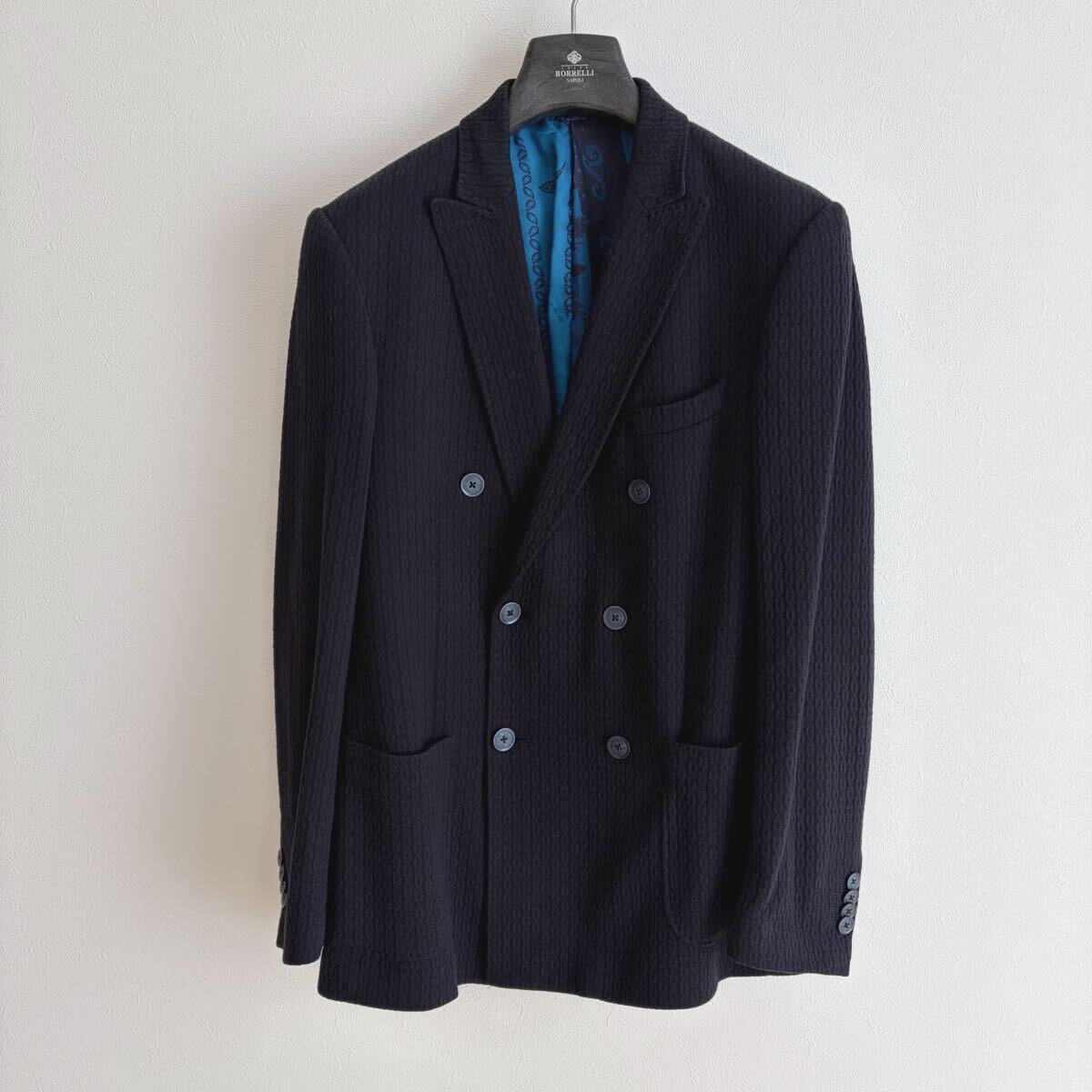 【極美品/50】ETRO エトロ ダブルブレスト テーラードジャケット ジャージー素材 SUPERLEGGERA ペイズリー裏地 メンズ ネイビー 立体織物柄