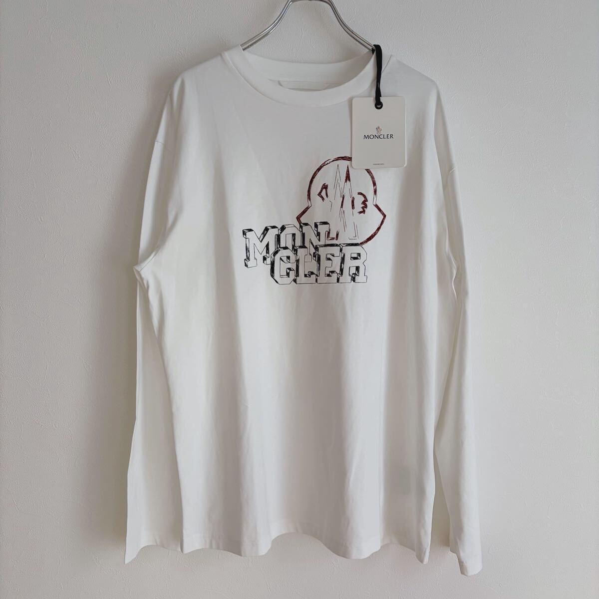 【新品タグ付き/XL】MONCLER モンクレール 長袖tシャツ ロンT センターロゴ ワッペン 2024年製 現行ダグ メンズ 白 ホワイト ICチップ搭載