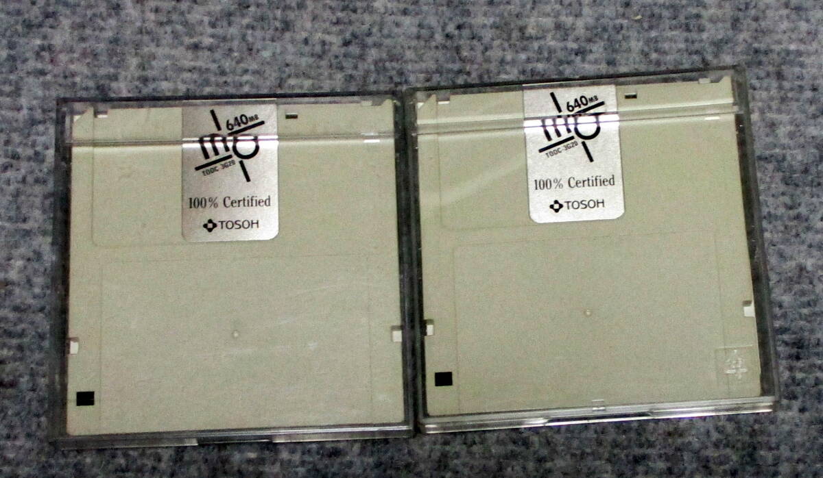 MO　640MB　ケース入り　２枚　TOSOH