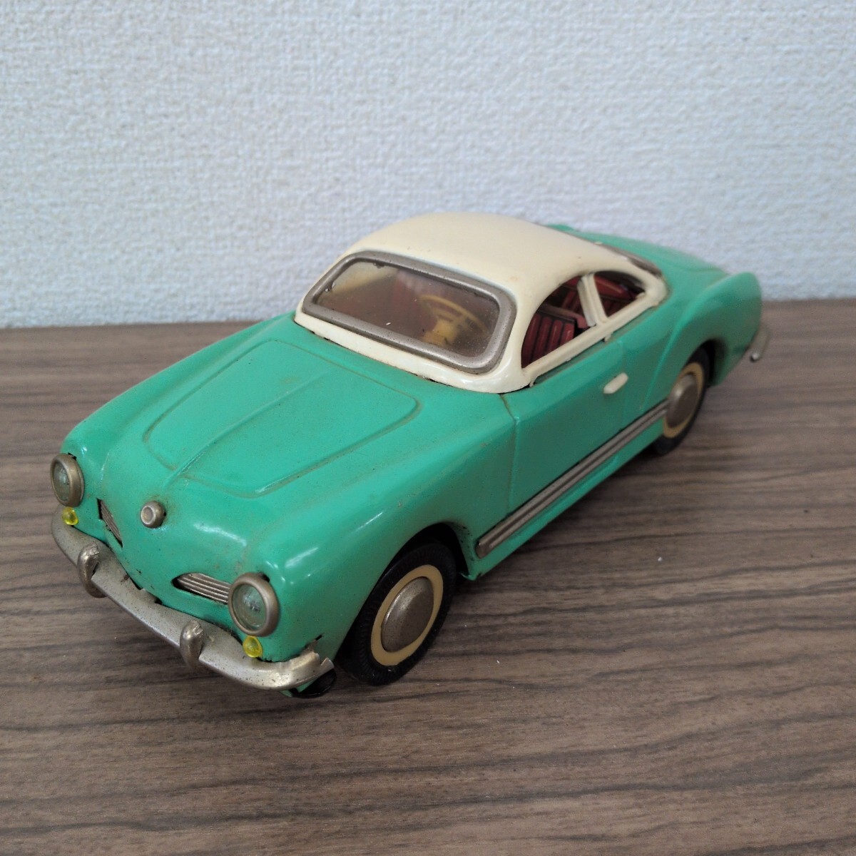 ★ カルマンギア★ ビンテージ★ ブリキ★ ミニカー★ グリーン★中古品★引き取り可能★札幌★北海道★