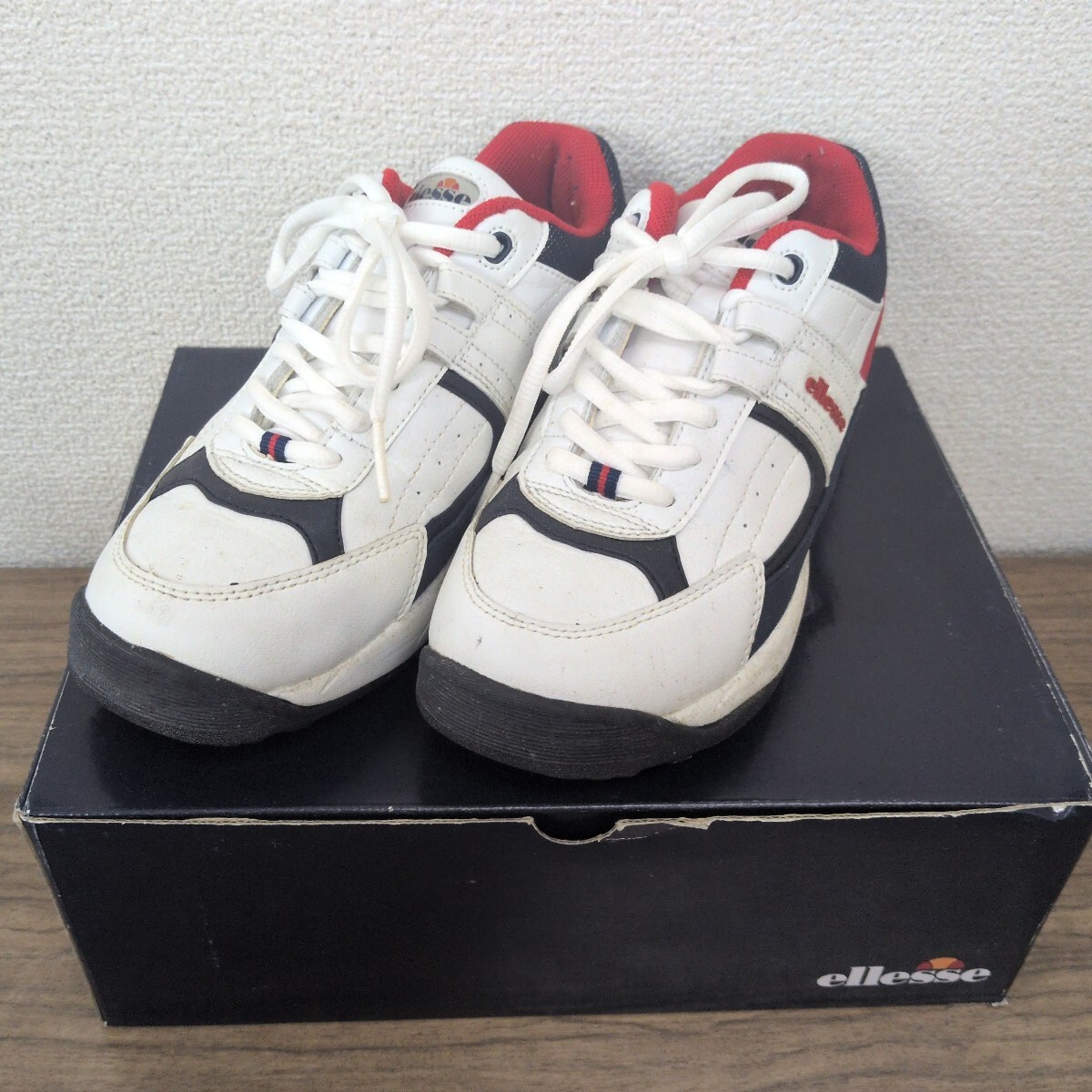 ★ellesse★ゴルフシューズ★中古品★22.5センチ★エレッセ★レディース★引き取り可能★札幌★北海道★