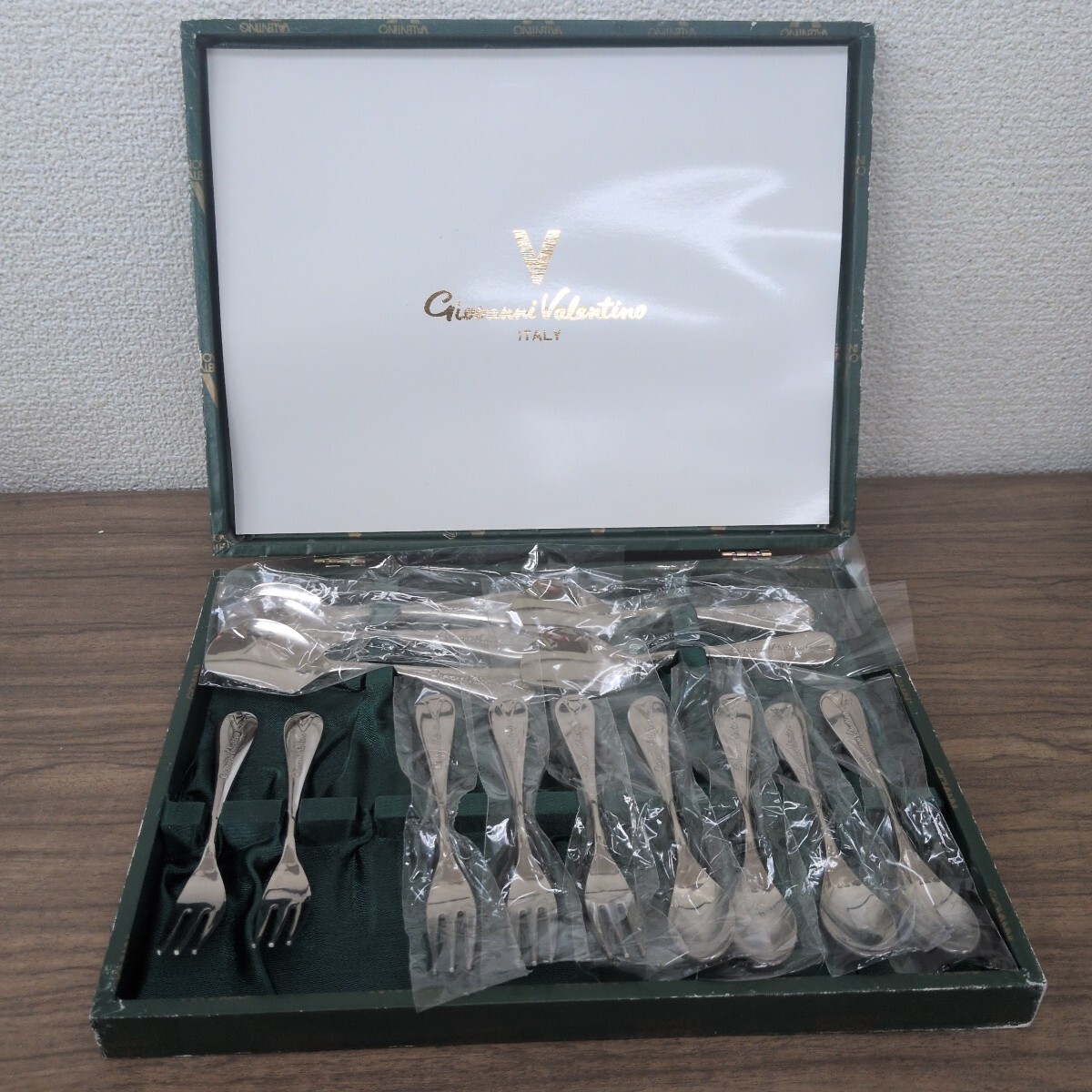 ★Giovanni Valentino★カトラリーセット★ステンレス★ジョバンニ・バレンチノ★中古品★引き取り可能★札幌★北海道★