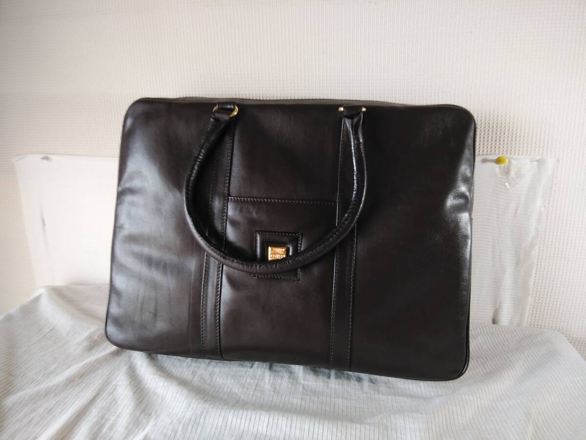 ★美品★6M4341F★ビジネスバッグ超軽量★ダークブラウン系　ENRICO　COVERI　本革 　メンズ