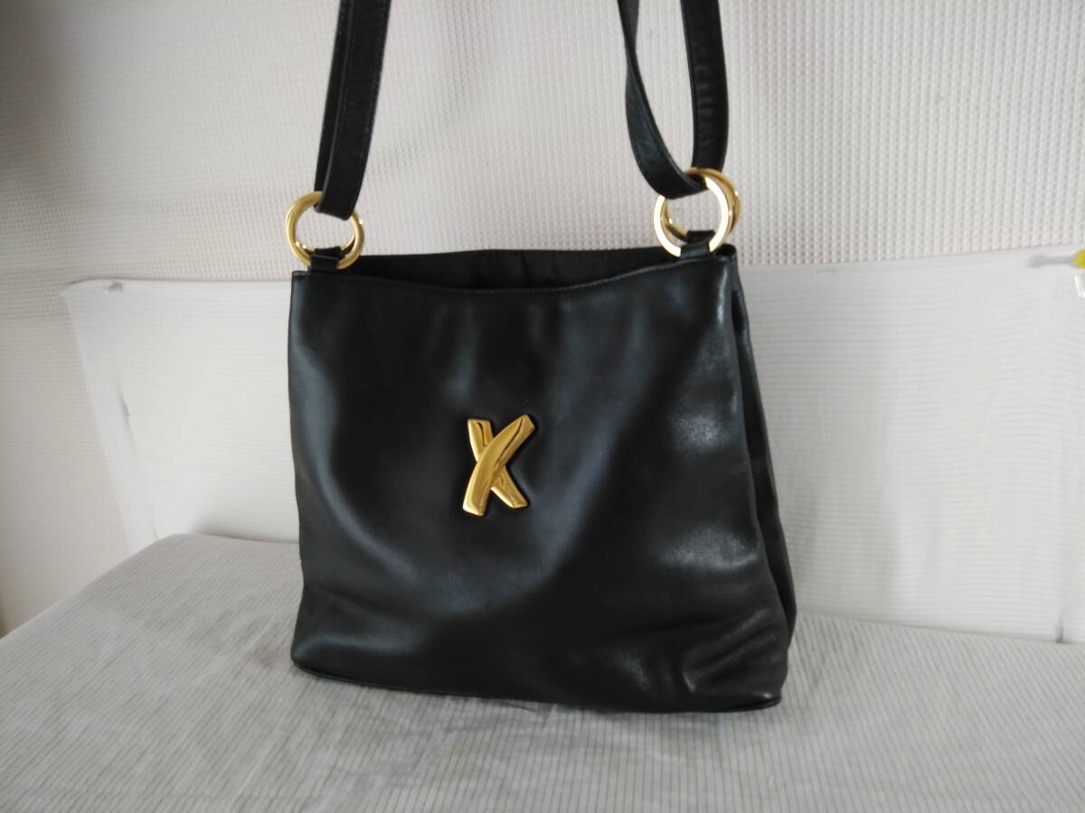 ★良品★4M4360A★ショルダ－バッグ★ ブラック　Paloma Picasso パロマピカソ　牛革　綺麗です