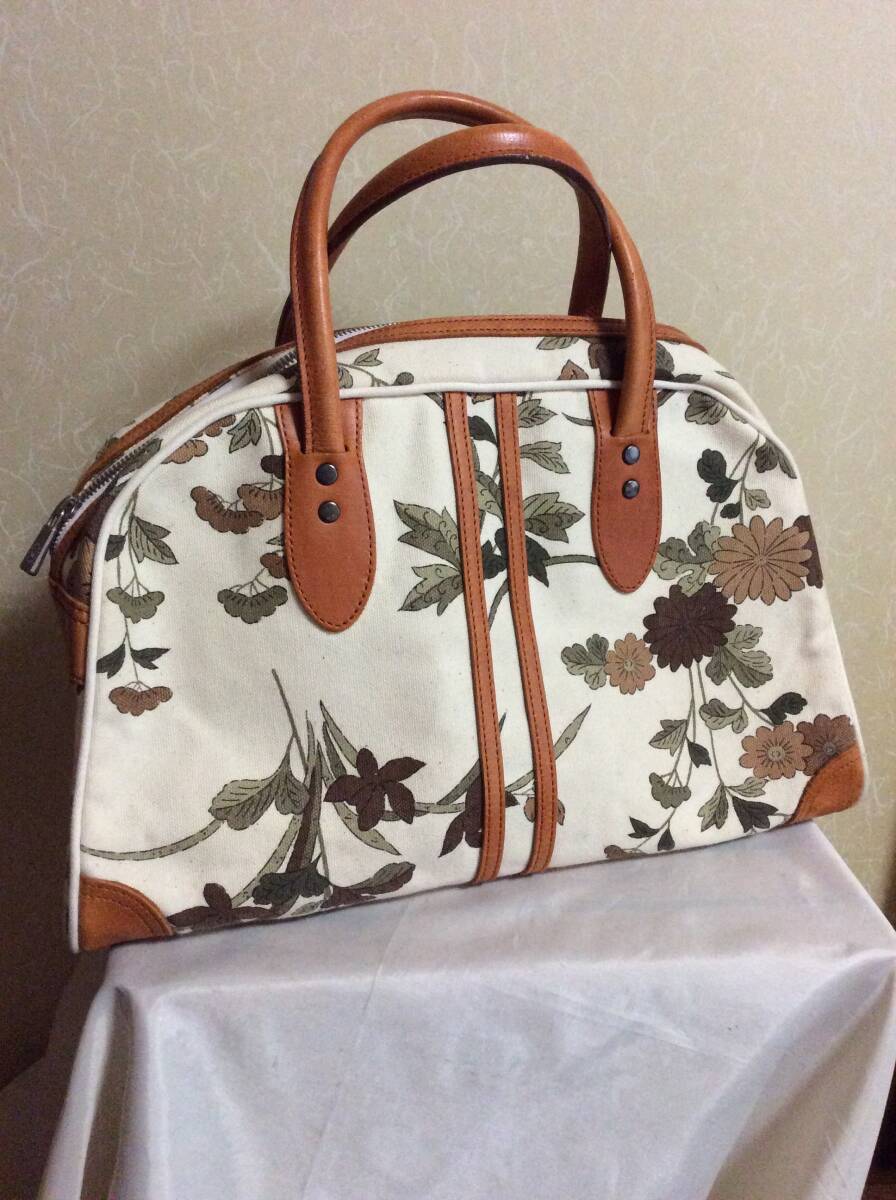 ◎　一澤信三郎帆布　信三郎鞄　ボストンバック　一部レザー使用　美中古　　　　　　　　サイズ縦横まち23X38X16.5㎝