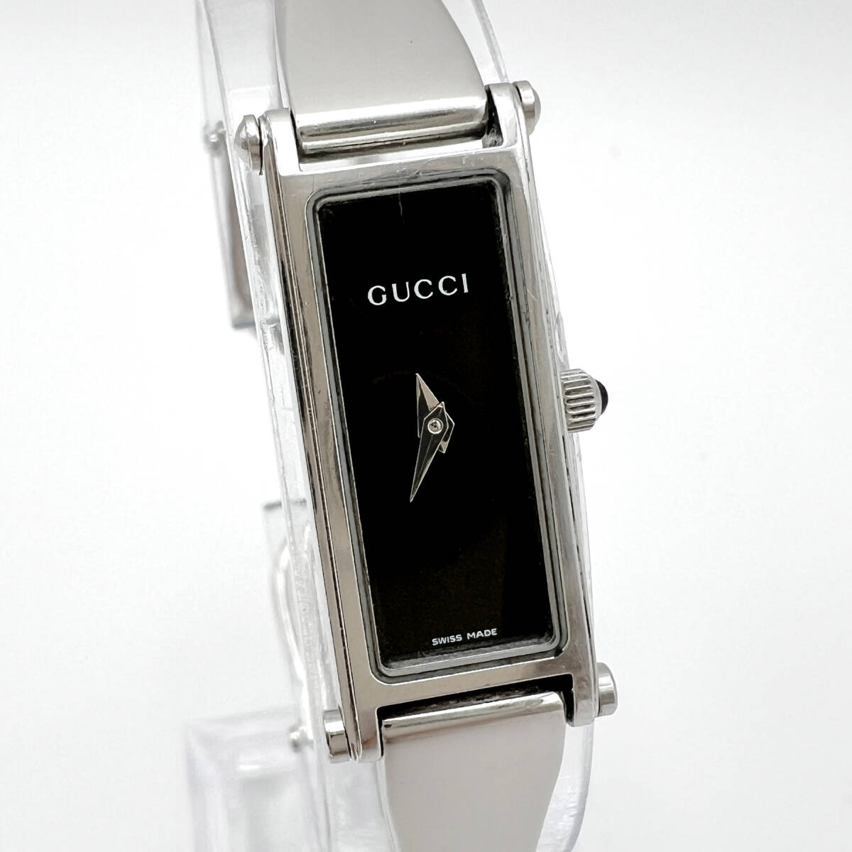 【電池交換済】GUCCI グッチ 1500L バングルウォッチ 黒文字盤 稼働品 (B4)