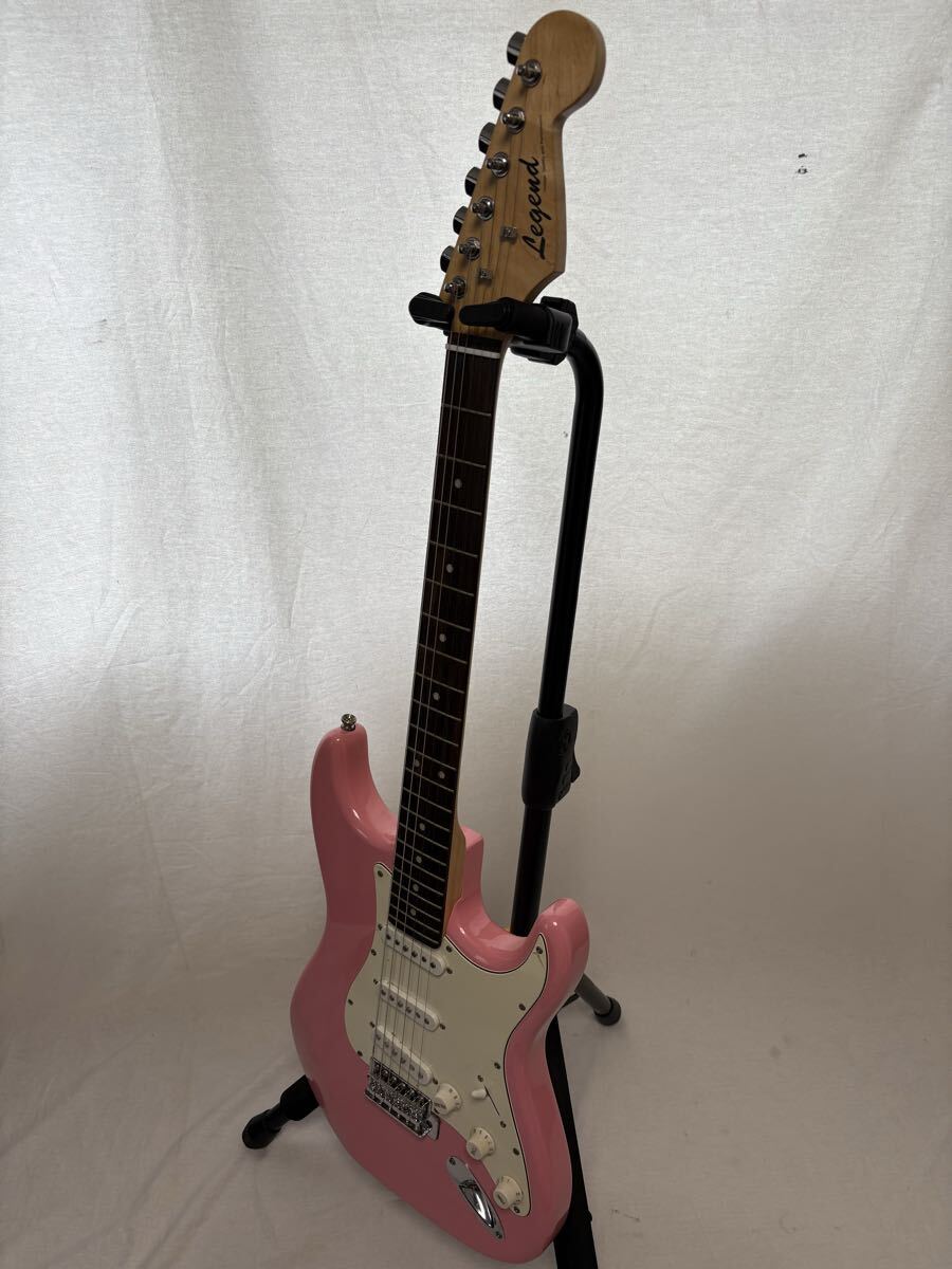 Legend レジェンド ストラトキャスタータイプ エレキギター ピンク 弦楽器 ソフトケース付き