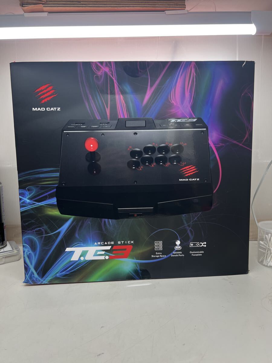MAD CATZ アーケードスティック T.E.3