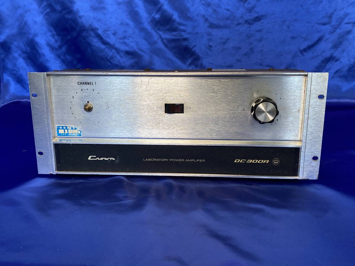 305 ● CROWN DC300A