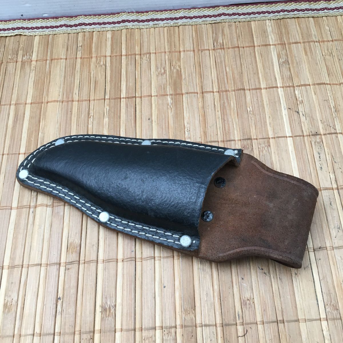 管壱a 剪定はさみ 革ケース① ホルダー 園芸用品 中古 やや傷汚れあり