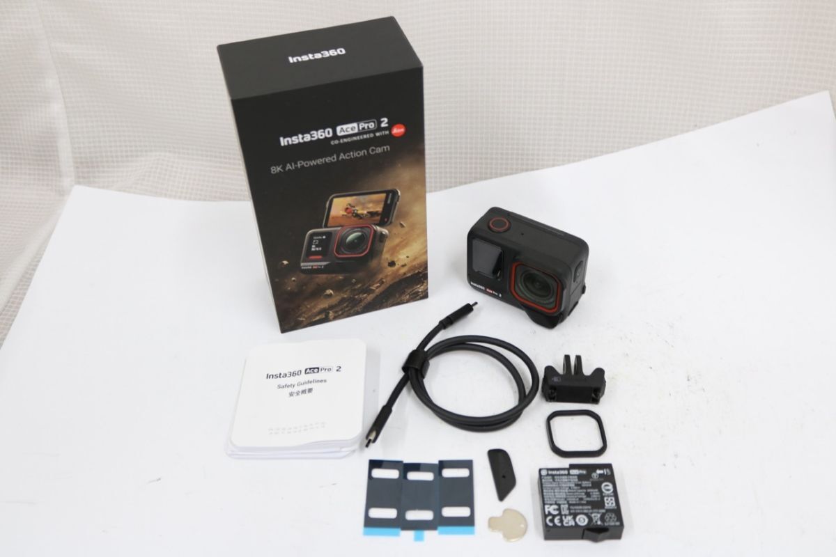 【美品 返品保証】 【元箱付き】Insta360 Ace Pro 2 Leica アクションカメラ e9868
