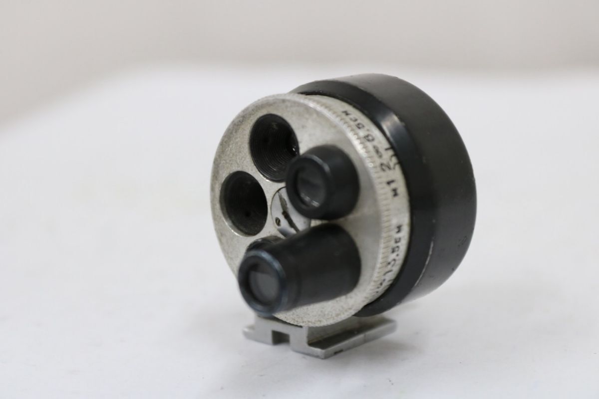 【訳あり品】 ロシア製 24×36 レボルバー式ファインダー e10223