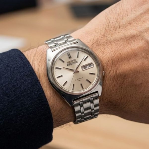 【セイコー/ 5アクタス/1970年11月製造/ヴィンテージ/稼動品】SEIKO 5ACTUS 21石 7019-8010 自動巻 デイデイト　メンズ腕時計