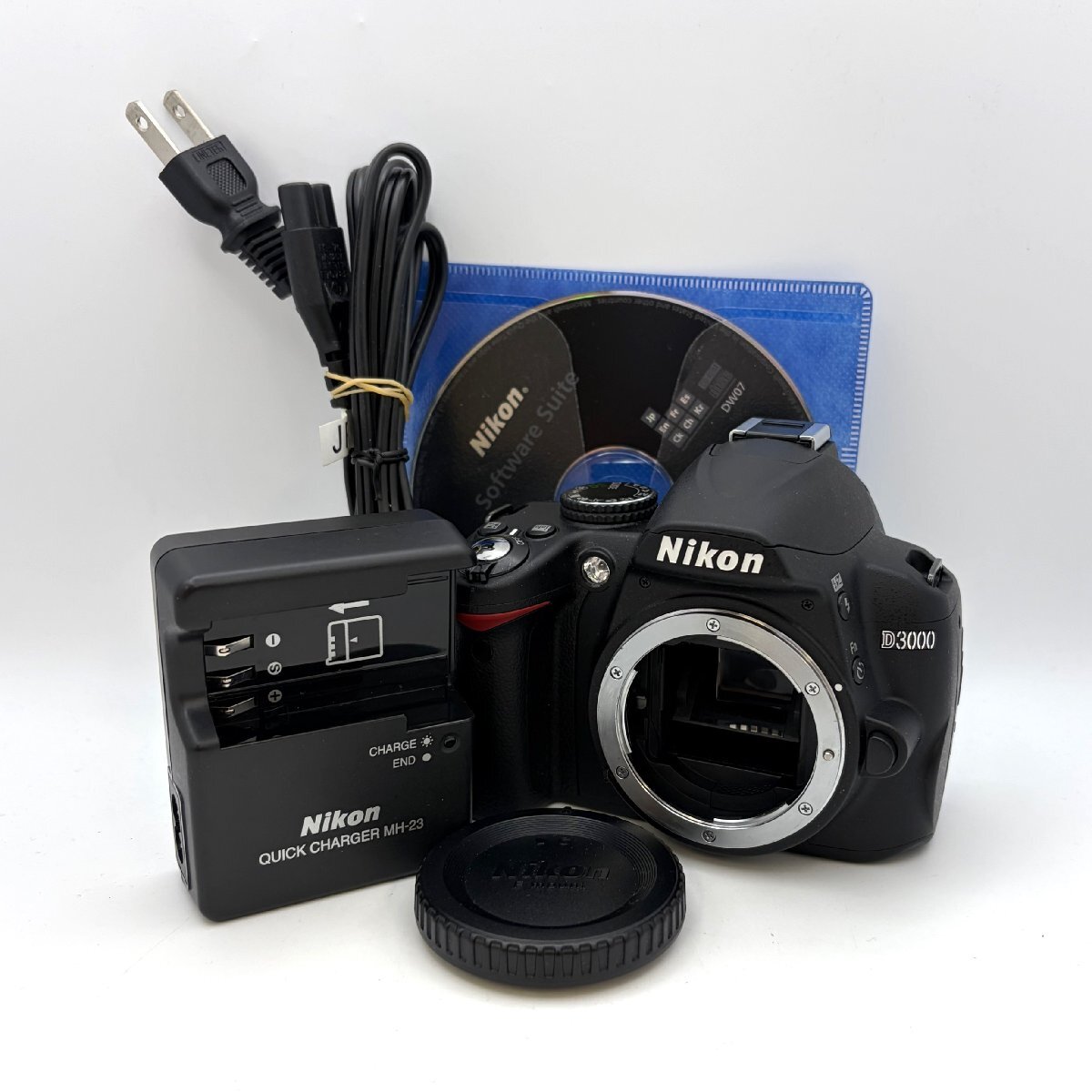 Nikon/ニコン/D3000/ボディ/付属品付/デジタル一眼/デジタルカメラ/デジカメ/シャッターOK/通電確認済/ジャンク/N012