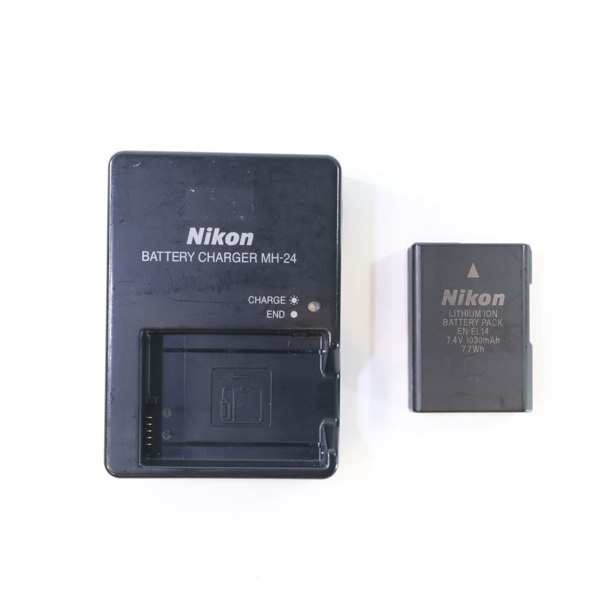 Nikon ニコン バッテリーチャージャー MH-24、 バッテリーセット
