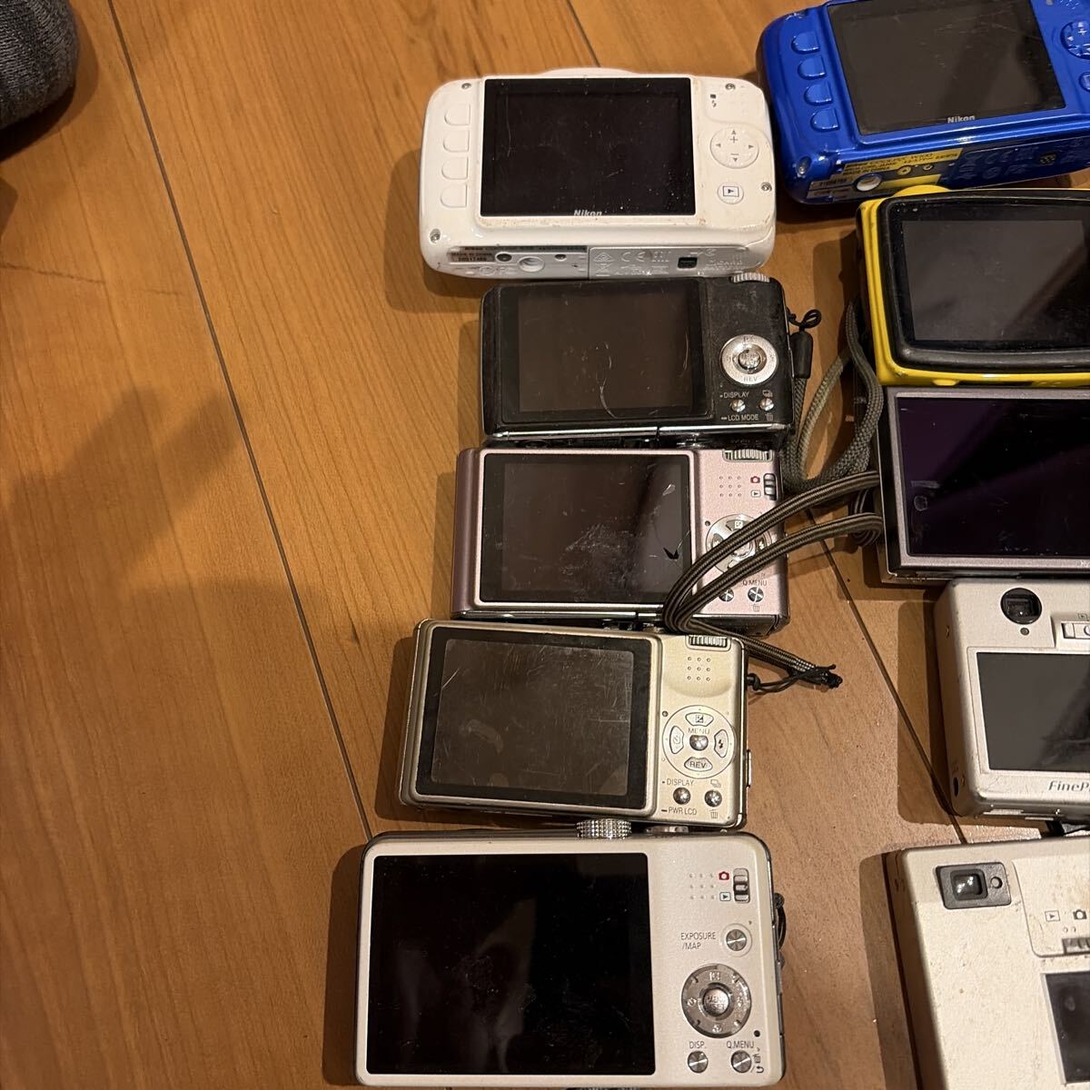 デジタルカメラ Nikon OLYMPUS Panasonic FUJIFILMいろいろまとめて 現状品