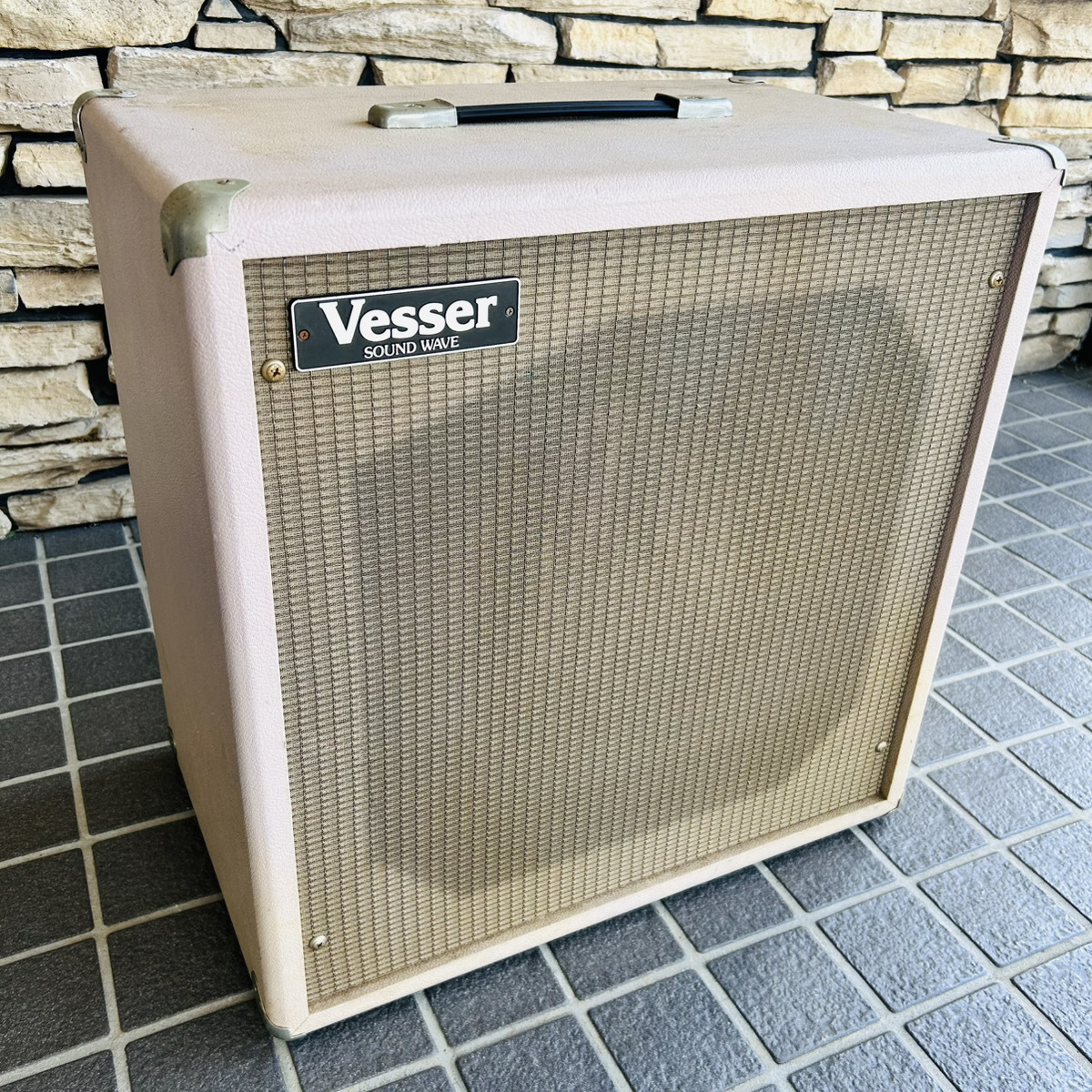 札幌発 ELK ELECTRONICS Vesser キャビネット 26D 北HG3