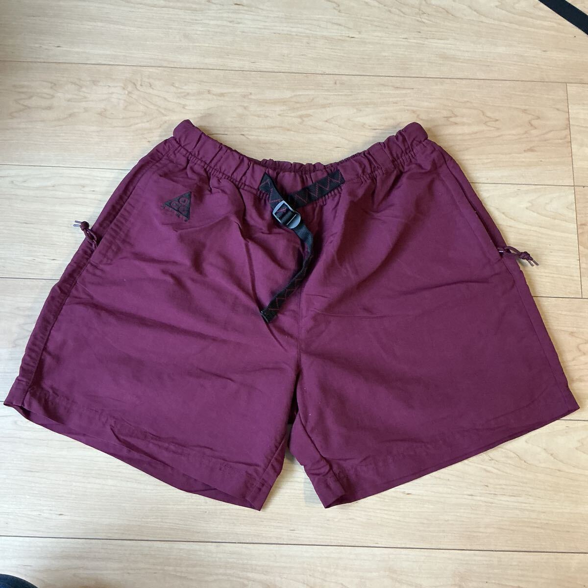 中古 Sサイズ　NIKE ACG ハーフパンツ 水陸両用　ナイキ レッド