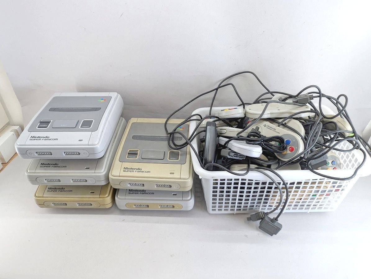 ジャンク 任天堂 スーパーファミコン SFC 本体・コントローラなど まとめて 動作未確認 状態難あり[22669
